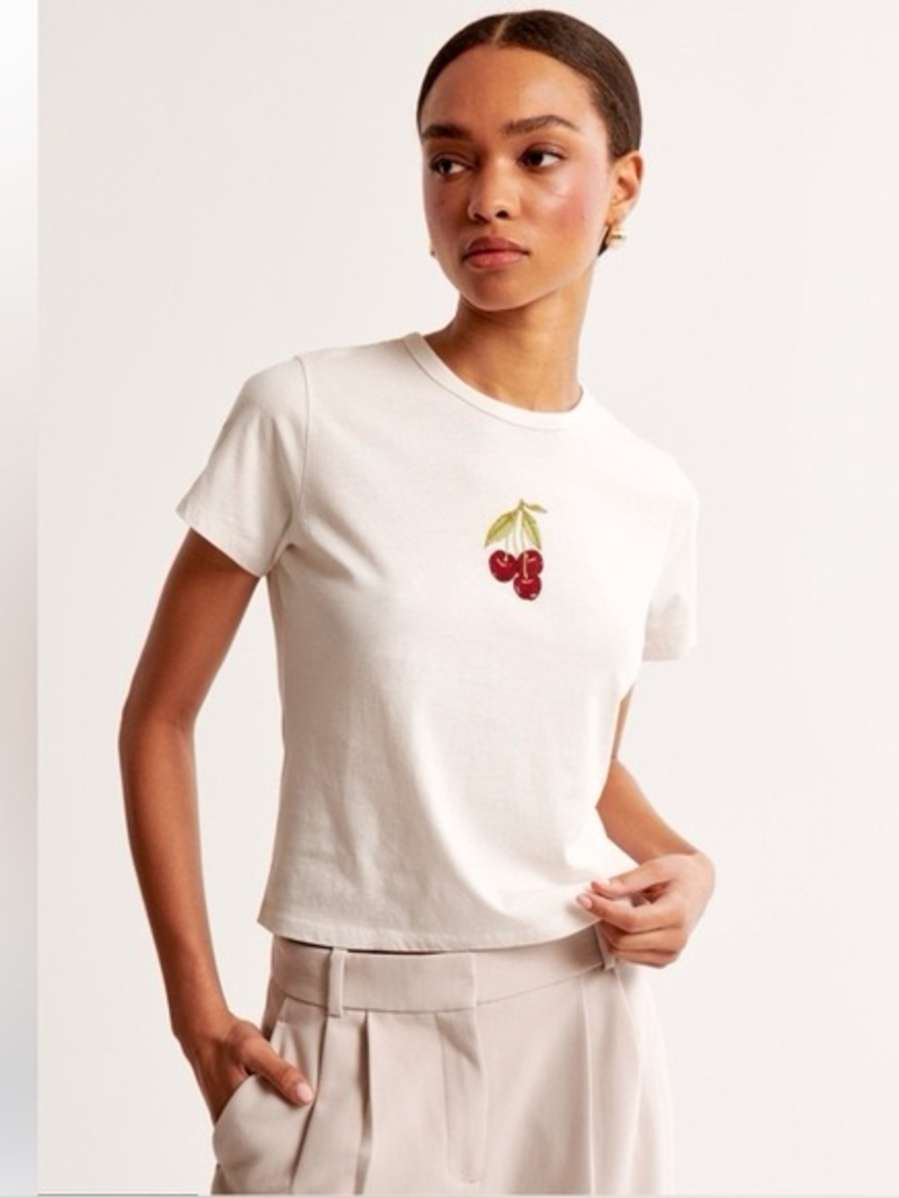 Abercrombie & Fitch Off White Tee with Cherry Embroidery
